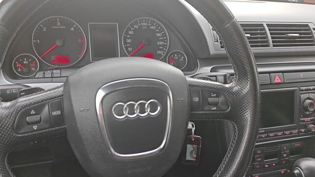 Audi A4 2006 — photo 39